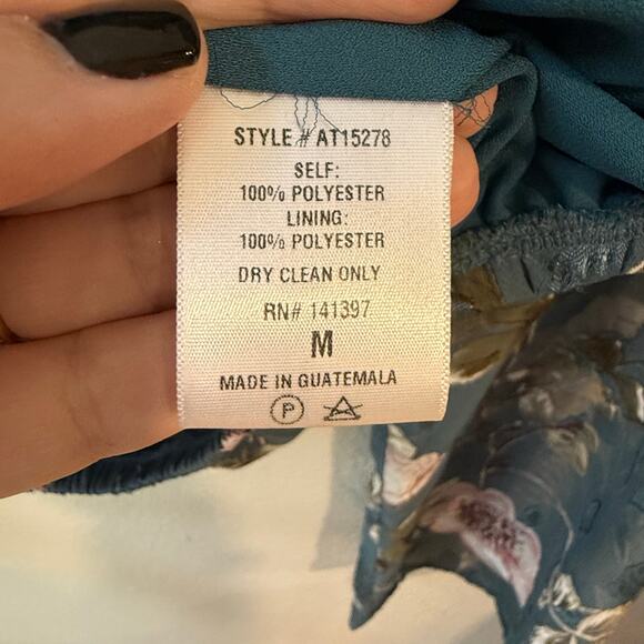 ASTR The Label Long Sleeve Floral Blouse Sheer Sleeves Size Med - Picture 4 of 12